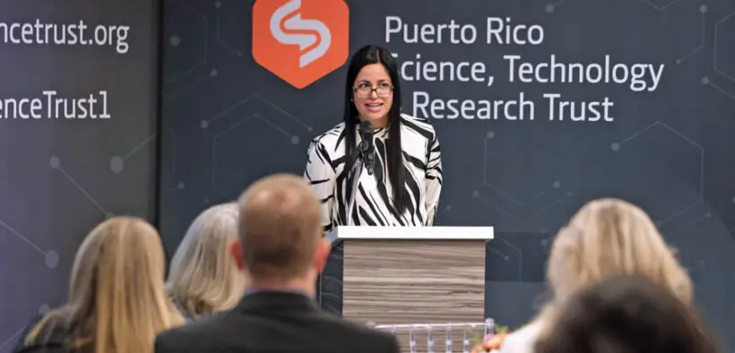 Dra.-Maribella-Domenech-copy-820x394