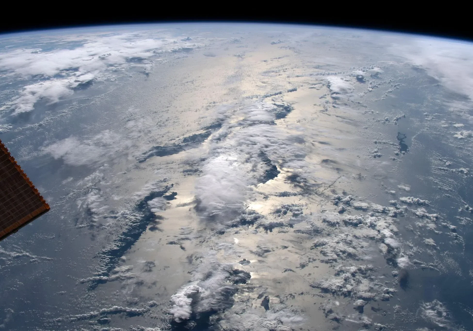 SpaceX Dragon Resupply Ship Splashes Down, Returning Critical Science to Earth