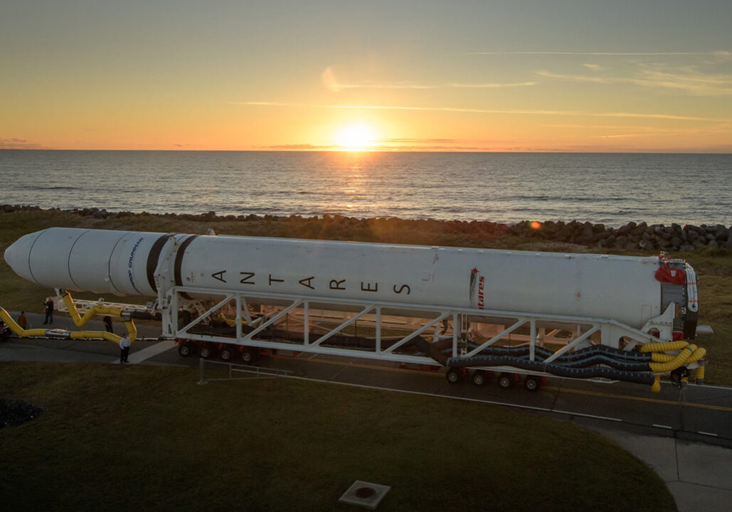 ng12-antares-horizontal-rollout