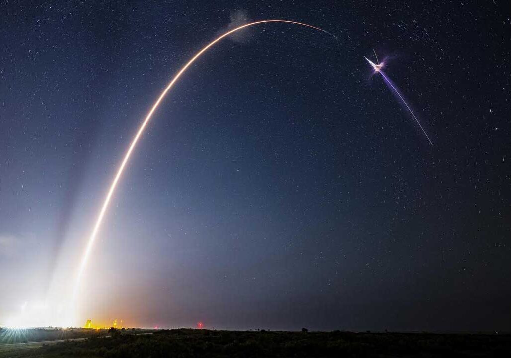spx32-night-launch-arc